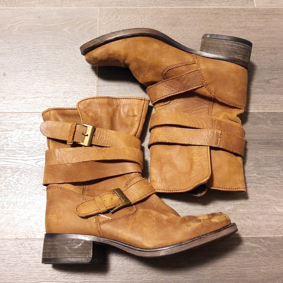 Steve Madden Shoes - Steve Madden aged cognac leather moto boots!